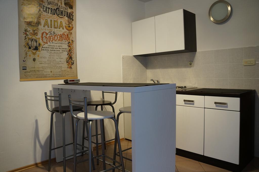 Studio Apartment Novi Novi Vinodolski Habitación foto